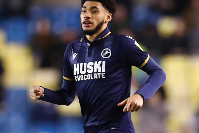 Oxford United signed Millwall striker Tyler Burey on loan