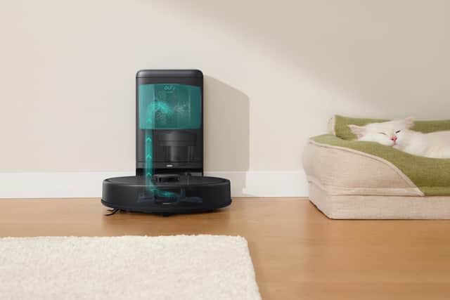 The self-emptying base station is well worth the money
