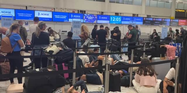 Long queues at an airport.