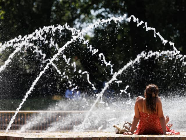 A yellow heat-health alert has been issued by the  UK Health Security Agency (UKHSA) as the UK experiences the hottest day of the year. (Photo: Dan Kitwood/Getty Images)