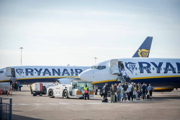 East Midlands Airport is to close for critical safety works in series of scheduled sessions in December and into the new year.