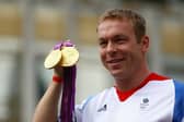 Olympian Sir Chris Hoy has revealed he has terminal cancer. 