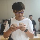 Mistakes that could be killing your phone battery. Photo: STRINGER/AFP via Getty Images