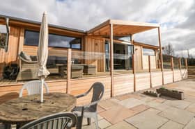 The gorgeous Stable Lodge Cottage that deftly weaves modernism with a traditional aesthetic, is available to be your home-from-home for a very special Derbyshire staycation this year