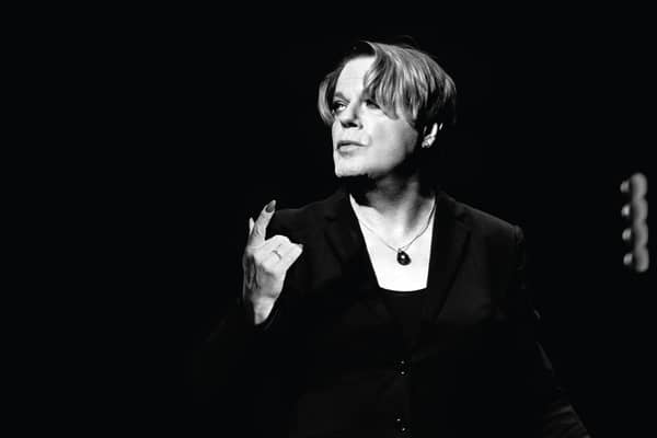 Eddie Izzard is set to bring their performance of Hamlet to UK audiences in late 2025.