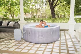 The Lay-Z-Spa Cancun is heavily discounted at the moment