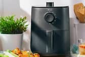 Compact air fryers take up very little space in the kitchen - but they don't usually come this cheap! 