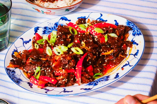 Grubby combines ready meals and recipe kits for flexible eating.