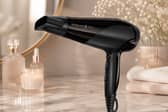 The Remington Hair Dryer Iconic includes a diffuser and concentrator attachments for different hair types and styling preferences.