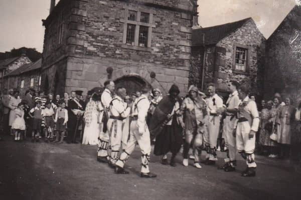 The Derbyshire village of Winster remains traditional. Here are Winster’s Morris Dancer at the Market House on carnival day on July 28, 1950.