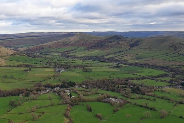 Located in Edale, this is definitely a more challenging walk. This should only be attempted by healthy, energetic dogs (and humans), but it's a rewarding journey nonetheless.