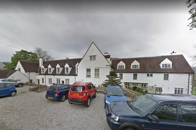 This hotel has a 4.7/5 rating based on 550 Google reviews - winning customers over with their “relaxing spa” and “amazing staff.”