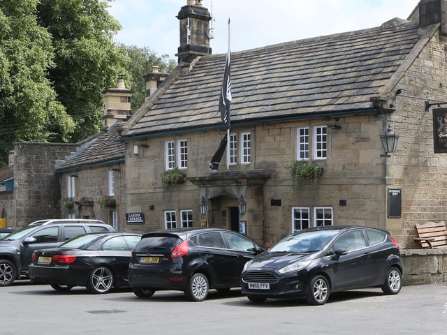 Beeley has been part of the Chatsworth Estate since the 17th century, and the village is home to the popular Devonshire Arms - a four star country inn.