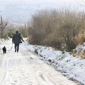 A new weather warning for snow and ice is in place across Derbyshire. Met Office issued the yellow weather alert at 00.41 today.