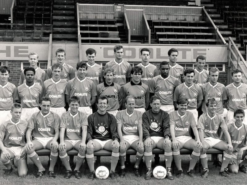 The Chesterfield FC team of 1988. back, Shepherd, Mcdonald, Preaton, Gibson, Briffa, Thompson, Hoole, middle, Hewitt, Alleyne, Wood, Hunter, Brown, Astbury, Morris, dogers, McGeeney, perry, front, Simpson, brindiville, Bloomer, Ferguson, Henderson, Randall, Waller, Eley, Chambers.