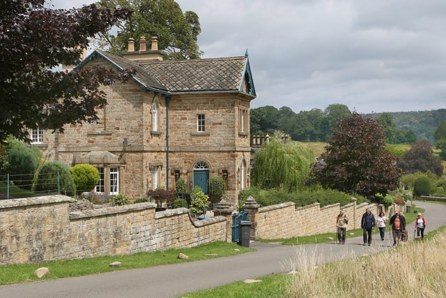 These places are some of the best to visit during a Derbyshire day trip in 2025.