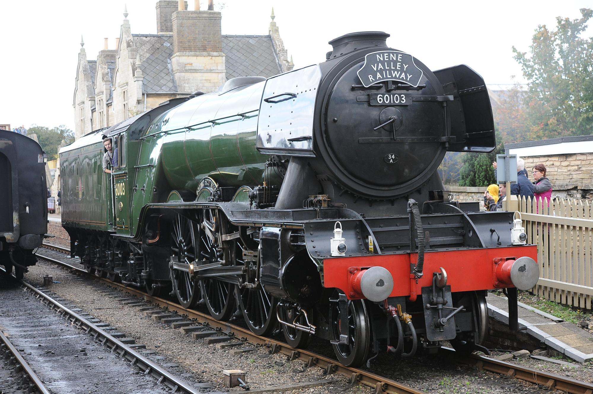 Flying Scotsman will make rare Midlands appearance - how to see it