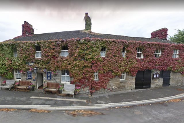 The Bridge Inn is only opening over weekends for drinks.