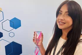 Alton Valley Delivery Partner Emma Buckley and the award.